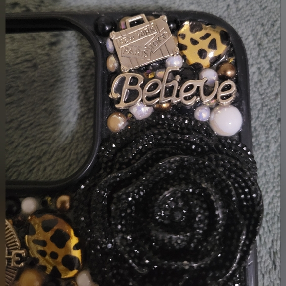 IPHONE 14 PRO MAX CELLPHONE CASE - Picture 9 of 9